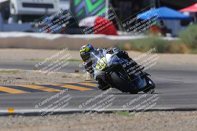 media/Oct-08-2023-CVMA (Sun) [[dbfe88ae3c]]/Race 5 Amateur Supersport Open/